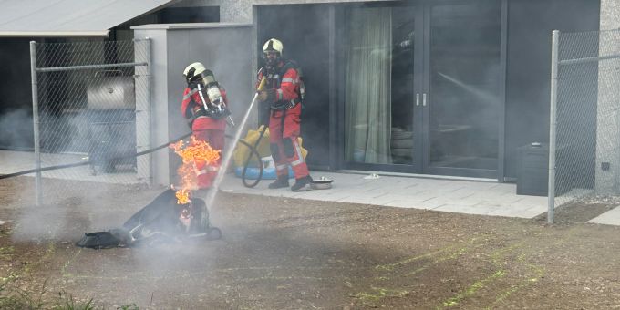 Felben-Wellhausen TG: Gasgrill in Brand geraten. Felben-Wellhausen TG