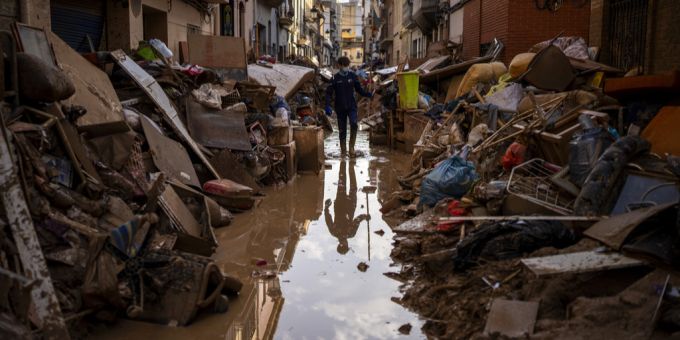 Die Flutkatastrophe von Valencia ist über sechs Monate her. Hilfe kommt aber nur schleppend. Flutkatastrophe Valencia