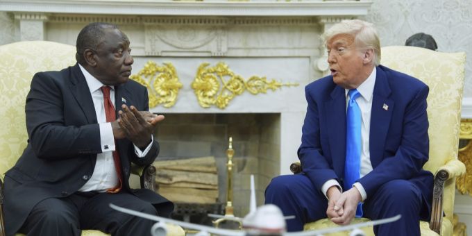 Trump macht seinem Besuch im Oval Office schwere Vorwürfe. trump