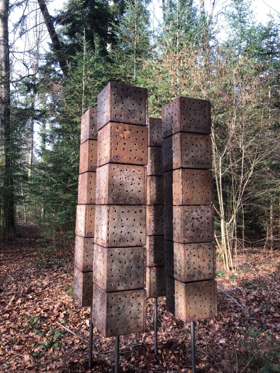 Wald Skulptur Laub Natur