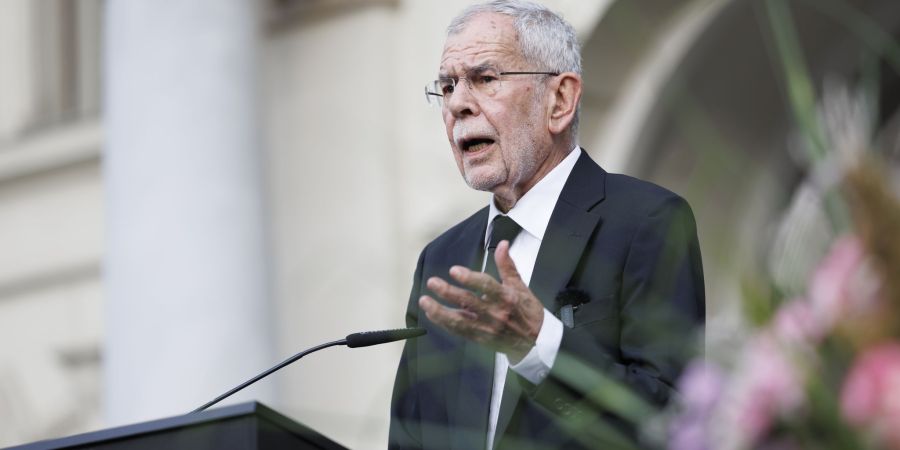 Alexander Van der Bellen