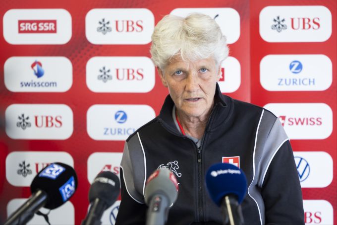 Pia Sundhage bereitet sich mit der Schweizer Nati auf die WEURO 2025 vor. Pia Sundhage WEURO 2025