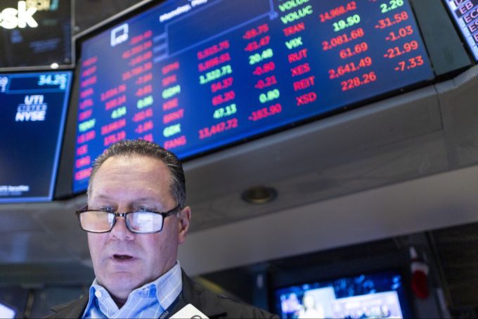 Auch die Finanzmärkte reagieren auf der Herabstufung der USA durch die Rating-Agentur Moody’s. (Symbolbild) usa herabstufung