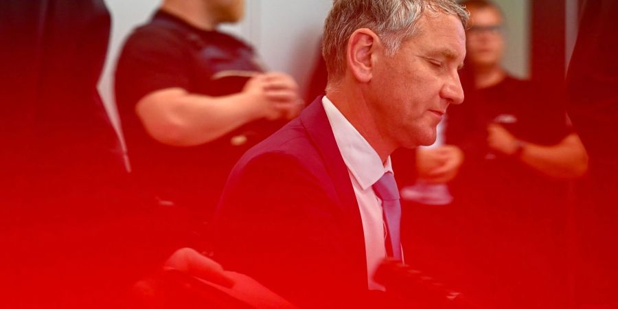 Höcke steht wegen einer Nazi-Parole vor Gericht