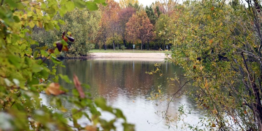 Nach neun Monaten auf der Flucht ist ein Mörder wieder festgenommen worden.