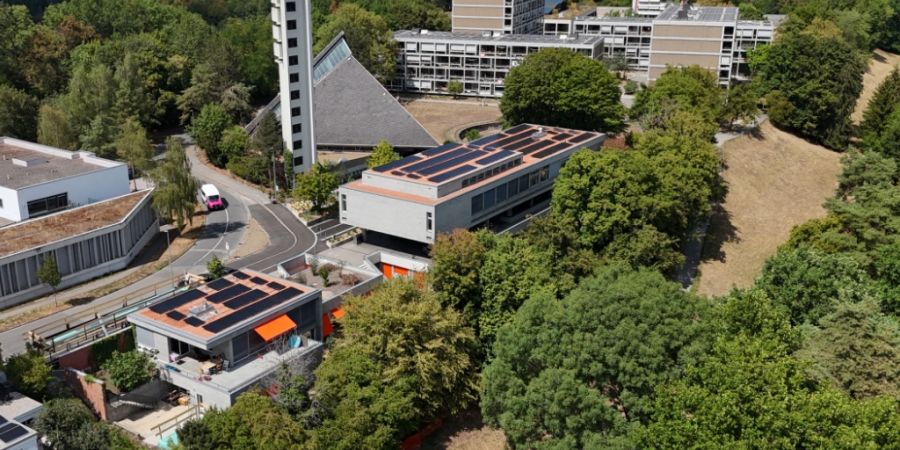 Auf dem einst kirchlich genutzten Areal im Rossfeld wird neuerdings unterrichtet.
