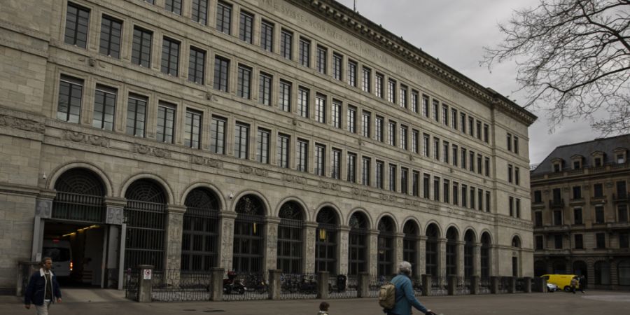 SNB hat im ersten Quartal etwas stärker am Devisenmarkt interveniert als zuletzt (Archivbild)