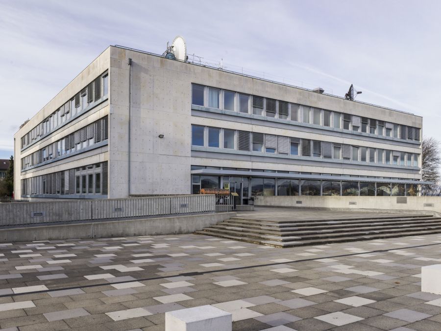 Die Studierendenschaft der Universität Bern hat bereits Rückmeldungen besorgter Studierender erhalten, die befürchten, sich das Studium künftig nicht mehr leisten zu können.