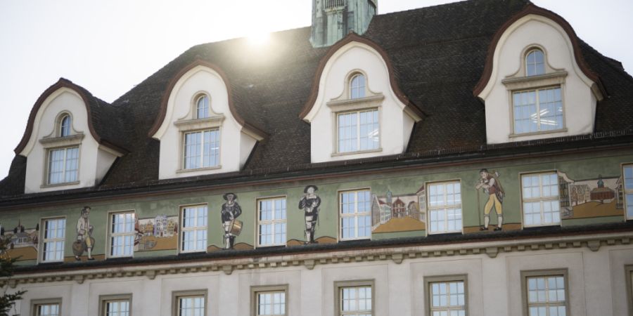 Das Ausserrhoder Parlament erklärte die Motion bezüglich einer Änderung des Wahlrechts für erheblich. Im Blick auf das Regierungsgebäude in Herisau AR. (Archivbild)