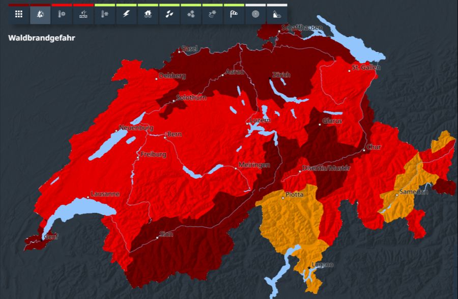 Fast in der ganzen Schweiz herrscht weiter grosse bis sehr grosse Waldbrandgefahr.