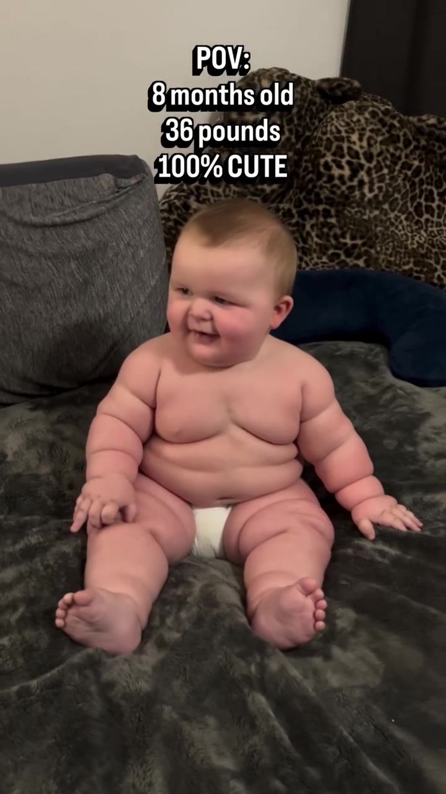 Der «kleine» Axyl wiegt bereits fast 18 Kilogramm und bringt damit doppelt so viel auf die Waage wie die meisten Kinder in seinem Alter.