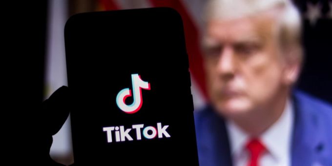 Auch Trumpt ist mittlerweile dafür, dass TikTok in den USA bleiben soll – anders als seine bisherige Politik das vorsah. USA Trump TikTok