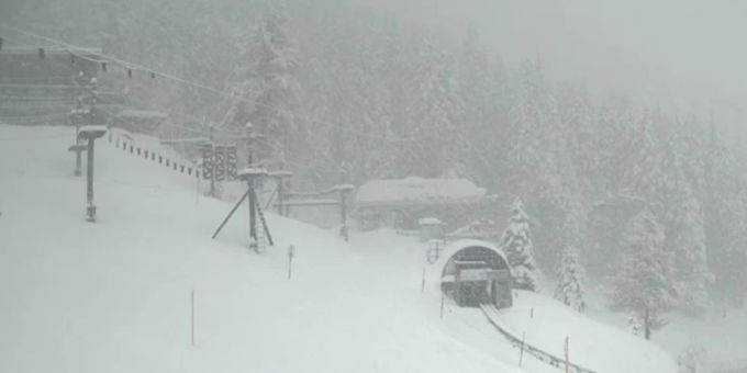 Bis 60 Zentimeter! - Fotos: Hier liegt jetzt langersehnter Neuschnee