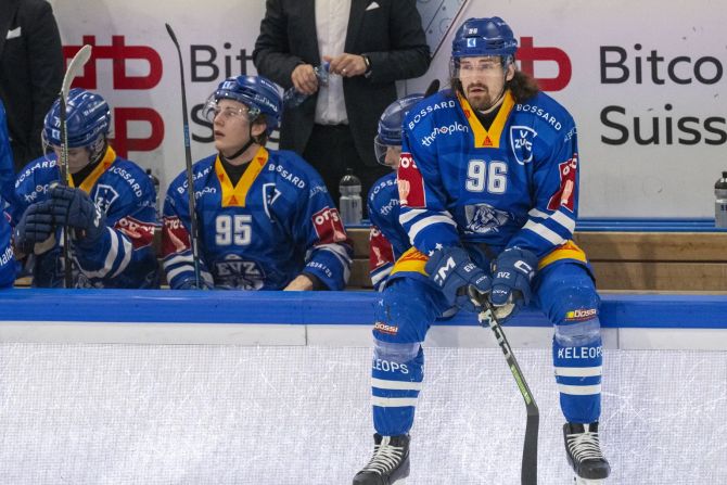 EV Zug HC Davos