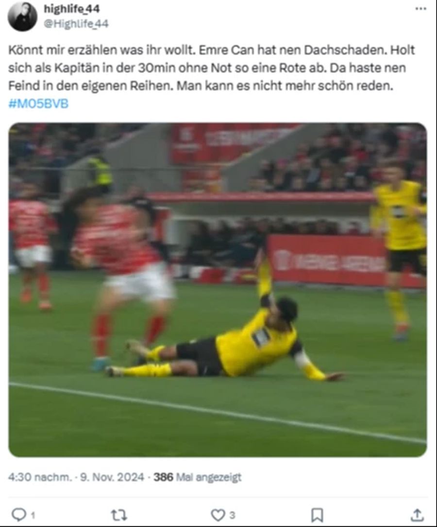 Der Mittelfeldspieler sieht nach diesem Foul nach 27 Minuten Rot in der Bundesliga.