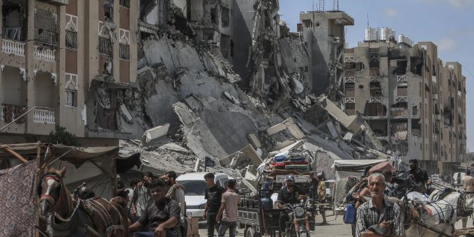 Schulgebäude - Berichte über 20 Tote bei israelischem Angriff in Chan Junis