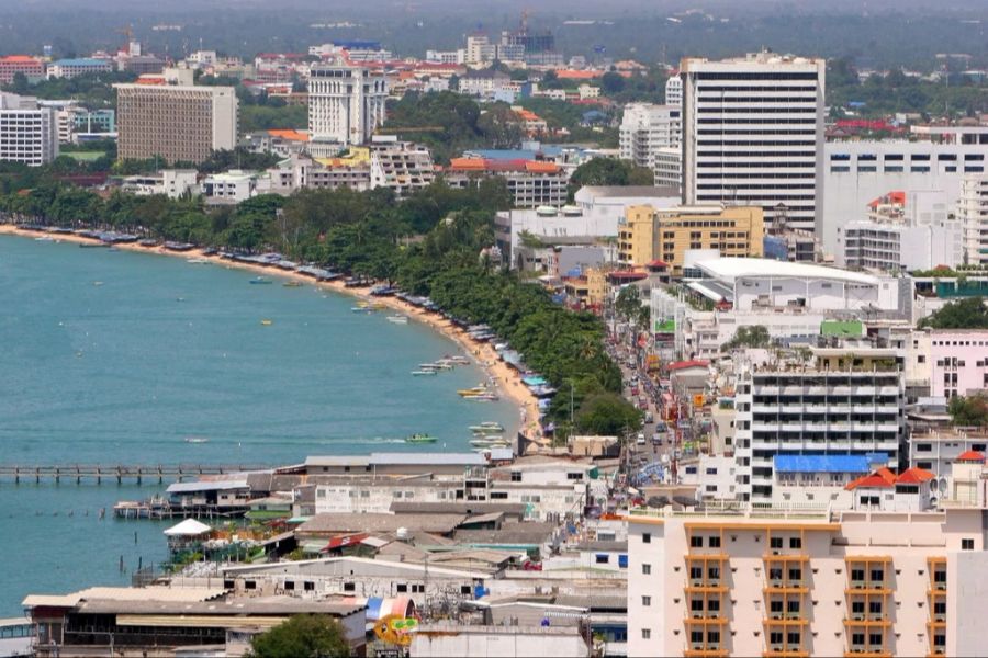 Deshalb ist der Pilz umgangssprachlich als «Thailand-Pilz» bekannt. Hier der Ferienort Pattaya.