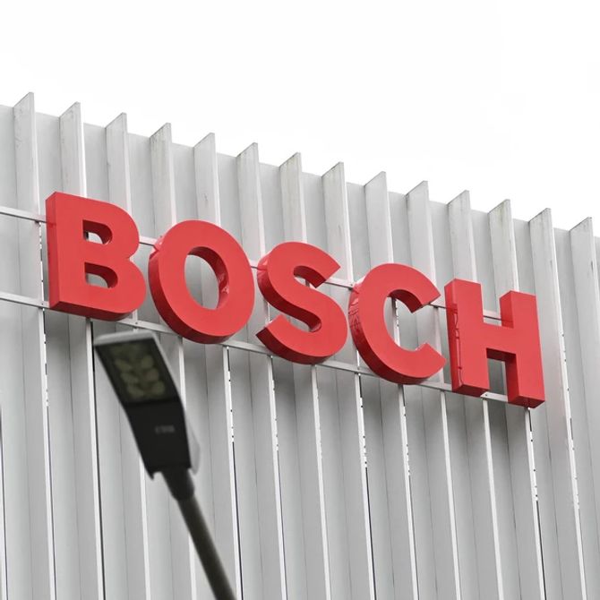 Bosch Gebäude Schriftzug