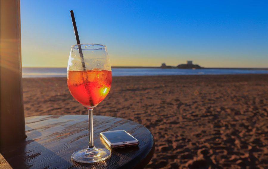 Aperol Spritz am Strand