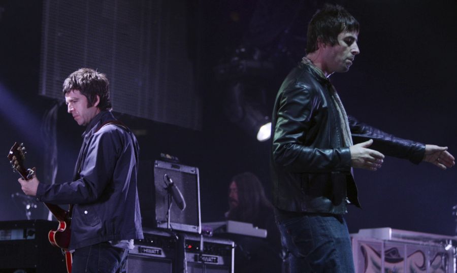 Noel (links) und Liam Gallagher bei einem Auftritt 2008.