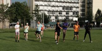 Stadt Zürich - Ein Sportverein hilft Geflüchteten bei der Integration