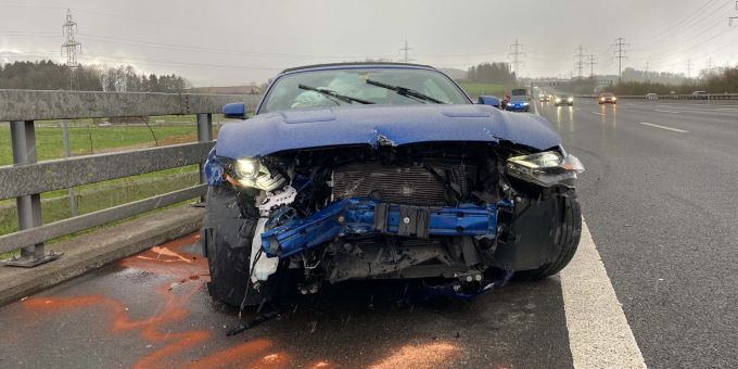Selbstunfall auf der Autobahn A4. Selbstunfall auf A4