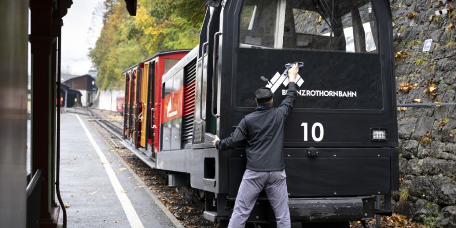 Nach einem schweren Unwetter im August 2024, das die Brienz-Rothorn-Bahn in Mitleidenschaft zog, verzeichnete diese vergangenes Jahr einen Rekordumsatz. (Archivbild)