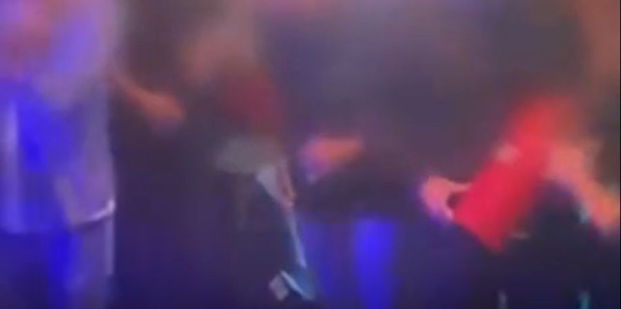 Auch merkt Filippo Lombardi an, dass ein Feuerlöscher zum Einsatz kam.