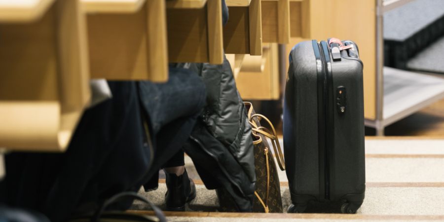 Das Verwaltungsgericht des Kantons Zürich hat entschieden, dass ein Student der Uni Zürich eine Prüfung nochmals absolvieren darf, die er zuvor nicht bestanden hat. (Symbolbild)