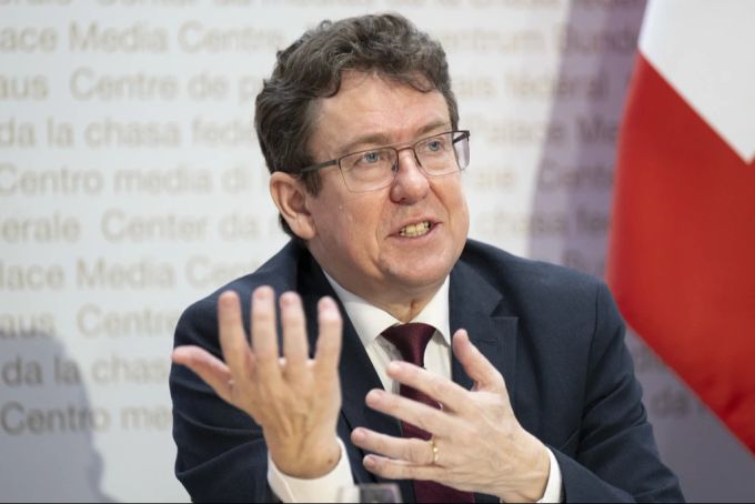 Die Schweiz brauche viel mehr Strom, sagt Albert Rösti an der Medienkonferenz zum Stromgesetz. Stromgesetz Albert Rösti