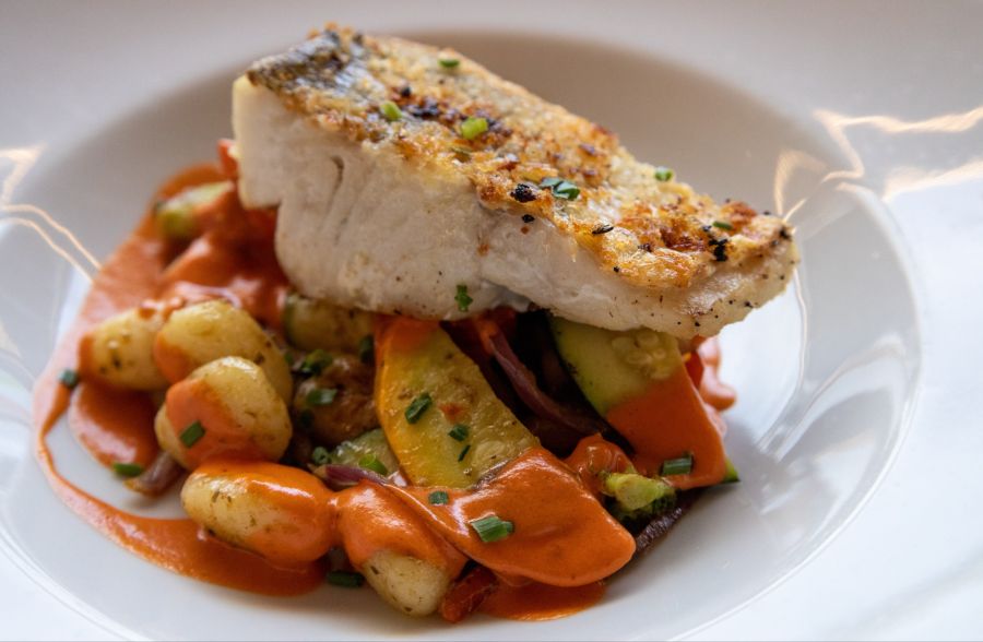 Fisch Gericht Sauce Teller