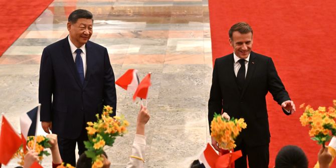 Xi Jinping (l.) und Emmanuel Macron