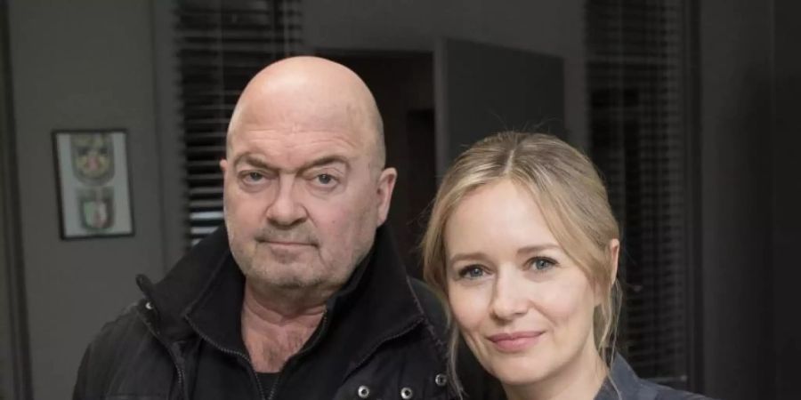 Auch aufgewärmt «Ein starkes Team»: die Schauspieler Florian Martens und Stefanie Stappenbeck. Foto: Jörg Carstensen