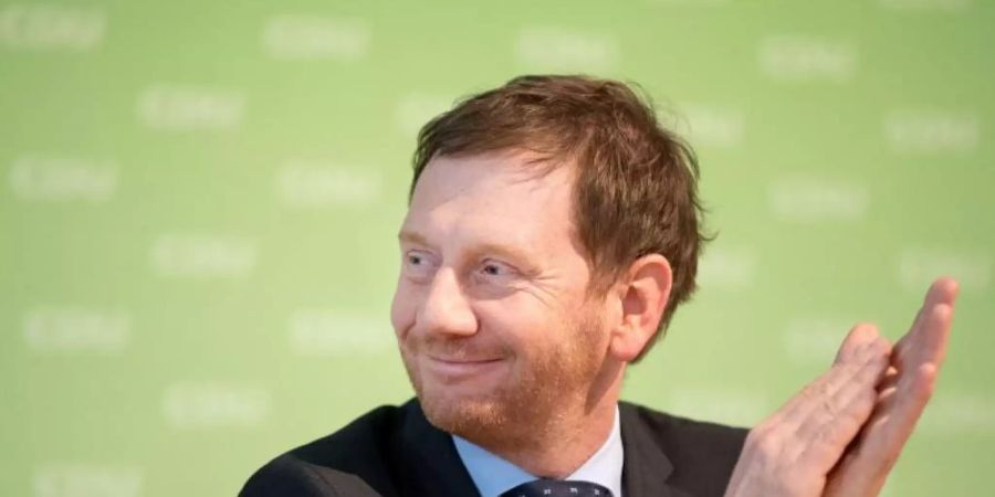Die sächsische CDU um Ministerpräsident Michael Kretschmer baute ihren Vorsprung vor der AfD laut Umfragen leicht aus. Foto: Monika Skolimowska