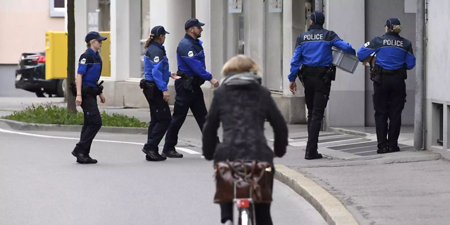 Die europäische Justiz ermittelt im Zusammenhang mit internationalen Fussball-Transfers wegen Verdachts auf Geldwäsche