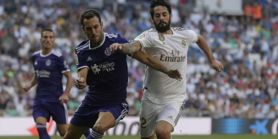 Nächster Verletzter bei Real Madrid: Isco (r). Foto: Paul White/AP