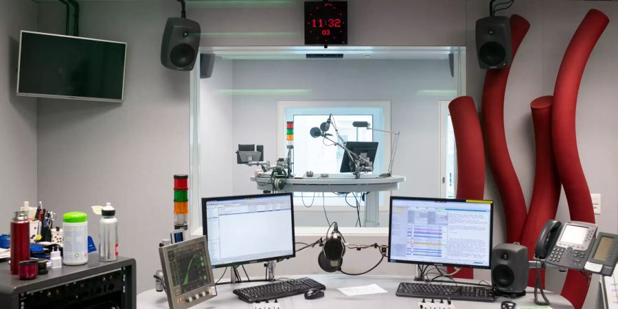 SCHWEIZER RADIO UND FERNSEHEN, SRF, STUDIO, FERNSEHSTUDIO, RADIOSTUDIO,