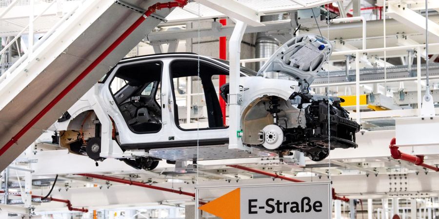 Autoindustrie: Der Umbau der Kernbranche zu weniger klimaschädlichen Antrieben erfordert enorme Ausgaben.