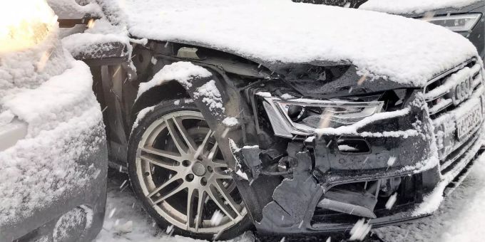 An den Fahrzeugen entstand Sachschaden. Unfall