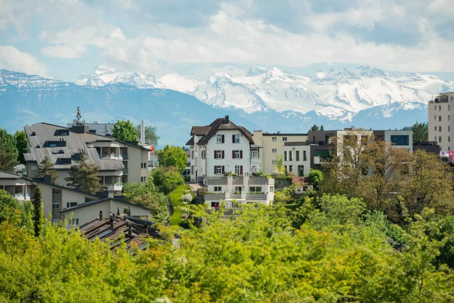 Blick auf die Gemeinde Bremgarten im Kanton Aargau.