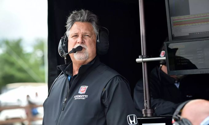 Michael Andretti, ex pilota di Formula 1, vuole entrare nella prima classe. Michael Andretti IndyCar