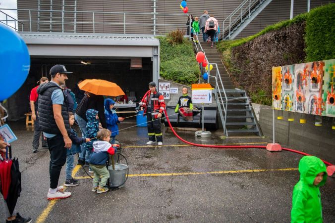 Mit Feuereifer sind die Kids bei allen Aktivitäten dabei.