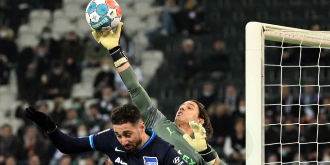 Yann Sommer wird diese Saison weiter das Tor von Gladbach hüten. Eine Vertragsverlängerung soll unterschriftsreif vorliegen. Yann Sommer
