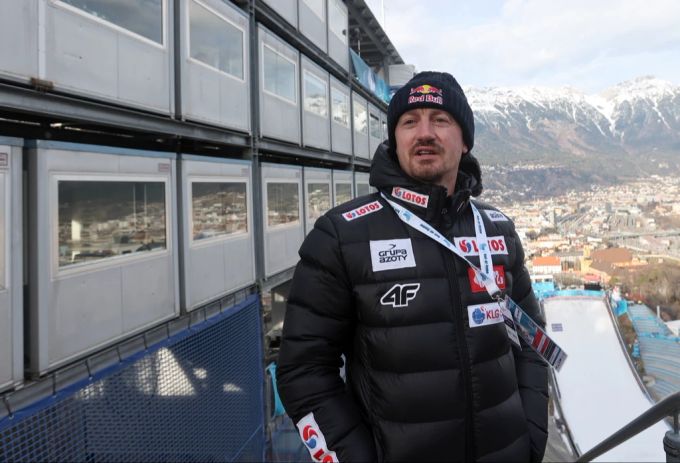 Skisprung-Legende Adam Malysz ist mittlerweile Präsident des polnischen Skiverbandes. Adam Malysz Skispringen