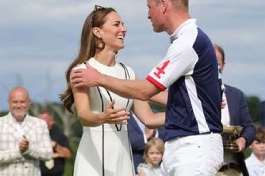 Herzogin Kate trug kürzlich bei einem Polospiel von Prinz William dasselbe Kleid.