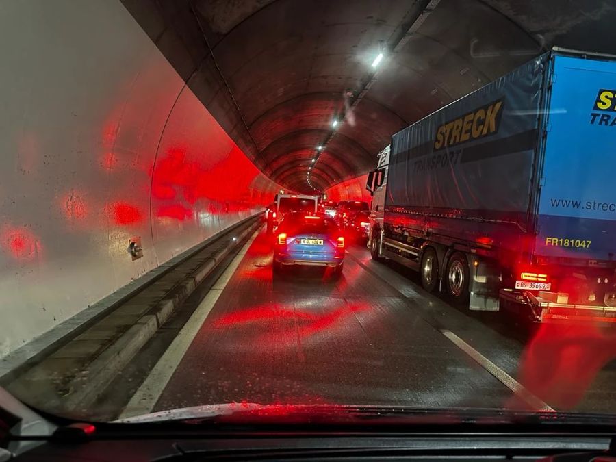 Im inneren Tunnel sieht es nicht besser aus – und kein Entkommen in Sicht.