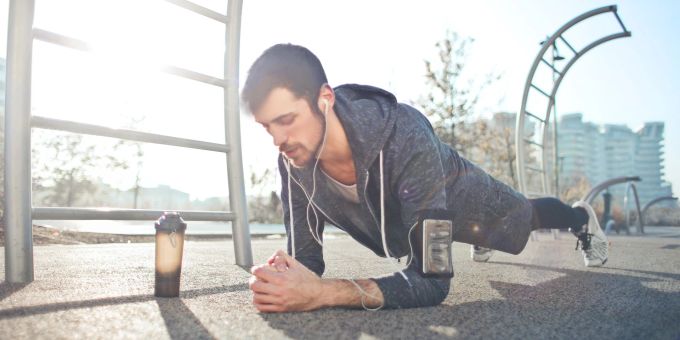 Frühsport ist für manche Teil der Morgenroutine. Sport, Frühsport
