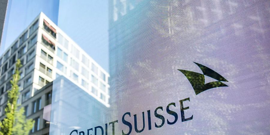 Hauptsächlich aufgrund eines Sondereffekts hat die Credit Suisse im dritten Quartal weniger verdient als vor einem Jahr. (Archivbild)