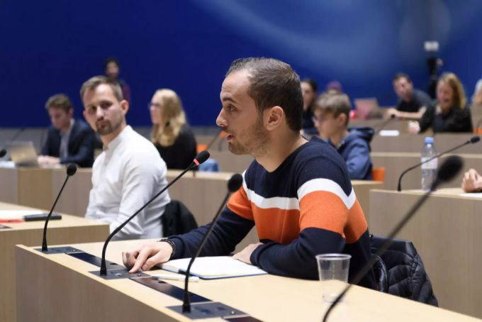 Lindmir Zubaki (22) wollte von Bundespräsidentin Simonetta Sommaruga wissen, weshalb die Schweiz nicht mehr gegen den Klimawandel macht. Simonetta Sommaruga
