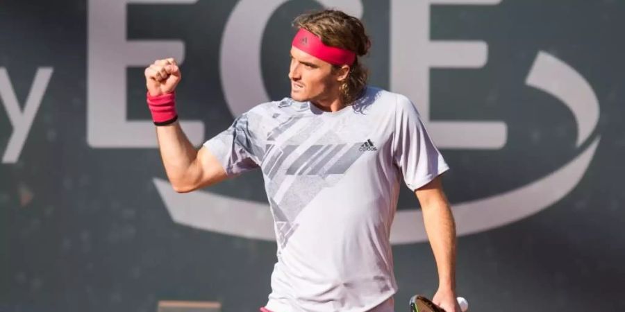 Erreichte in Hamburg das Viertelfinale: Stefanos Tsitsipas. Foto: Daniel Bockwoldt/dpa